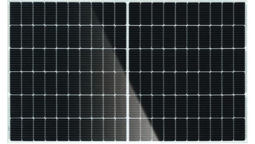 Moduły fotowoltaiczne half-cut